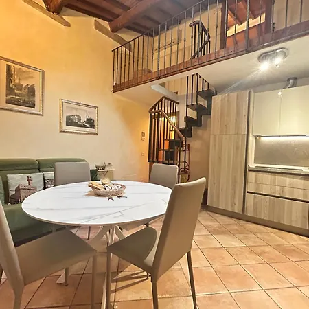 Palazzo Vecchio Flat With Ac דירה פירנצה